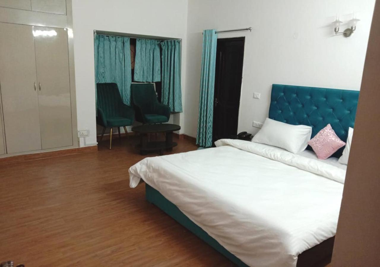 Jay Ally - Boutique Hotel Neu-Delhi Exterior foto